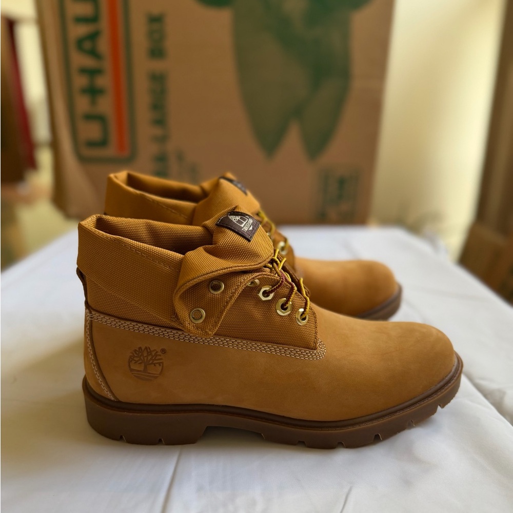 Timberland roll top wheat boot new in original box